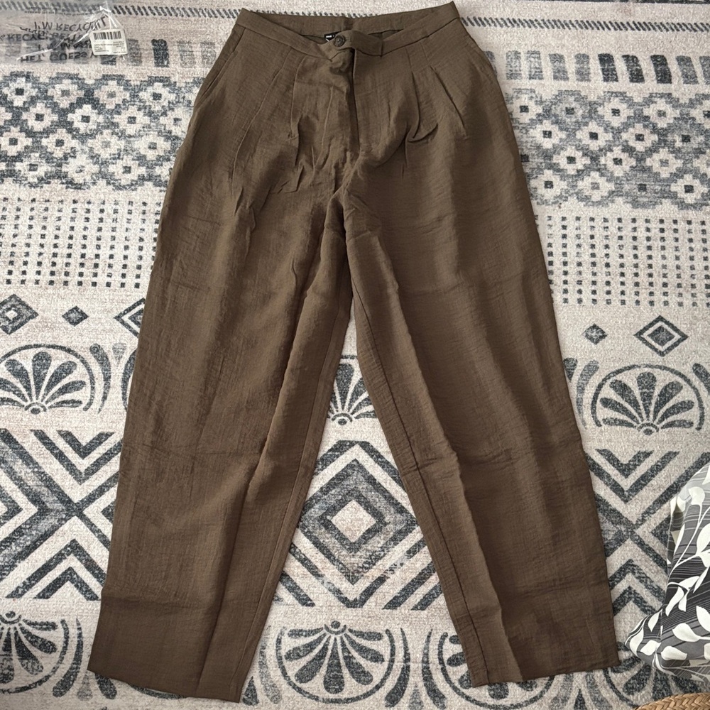 ASOS DESIGN pleated wide leg trousers in khaki green color